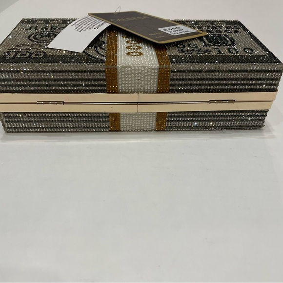 Crystal Money Clutch Bag with shoulder strap. NWT. Rhinestone. Calessa. - Picture 6 of 12